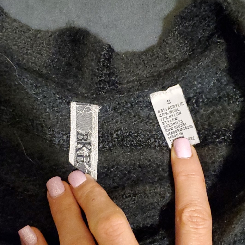 BKE sweater - Picture 4 of 4